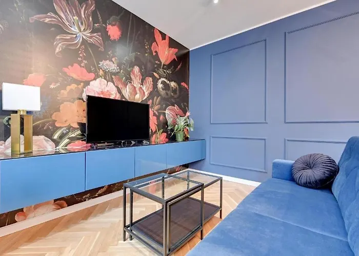 Old Town Powroznicza With Sauna & By Renters Apartment